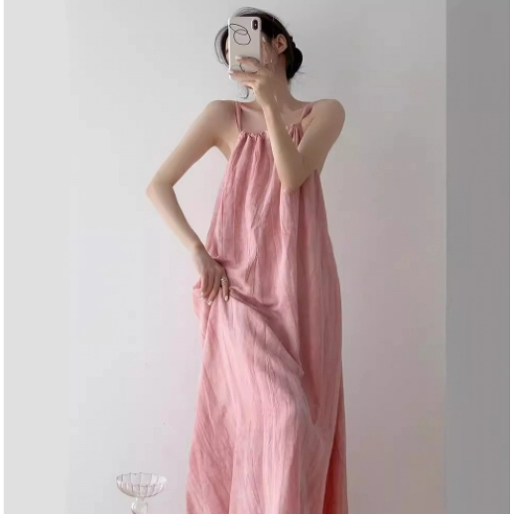 Dopamine pink blend camisole dress for women in summer, slimming and exuding a slimming temperament. Large skirt for beach vacation, sleeveless long dress Dopamine pink blend camisole dress for women in summer, slimming and exuding a slimming temperament. Large skirt for beach vacation, sleeveless long dress